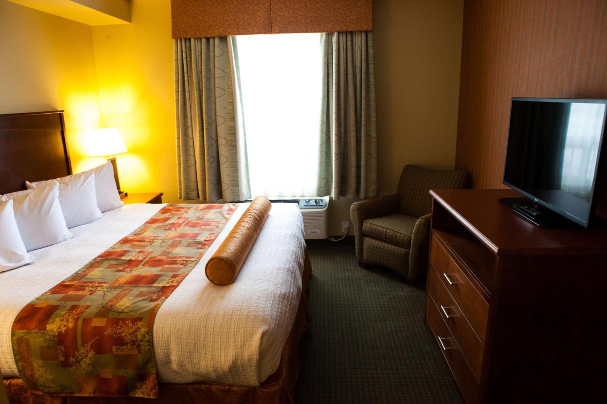 Best Western Plus Service Inn&Suites Lethbridge Extérieur photo